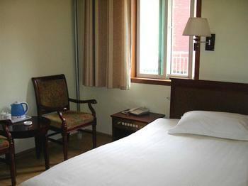 Juranzhijia Business Hotel จี่หนาน ภายนอก รูปภาพ